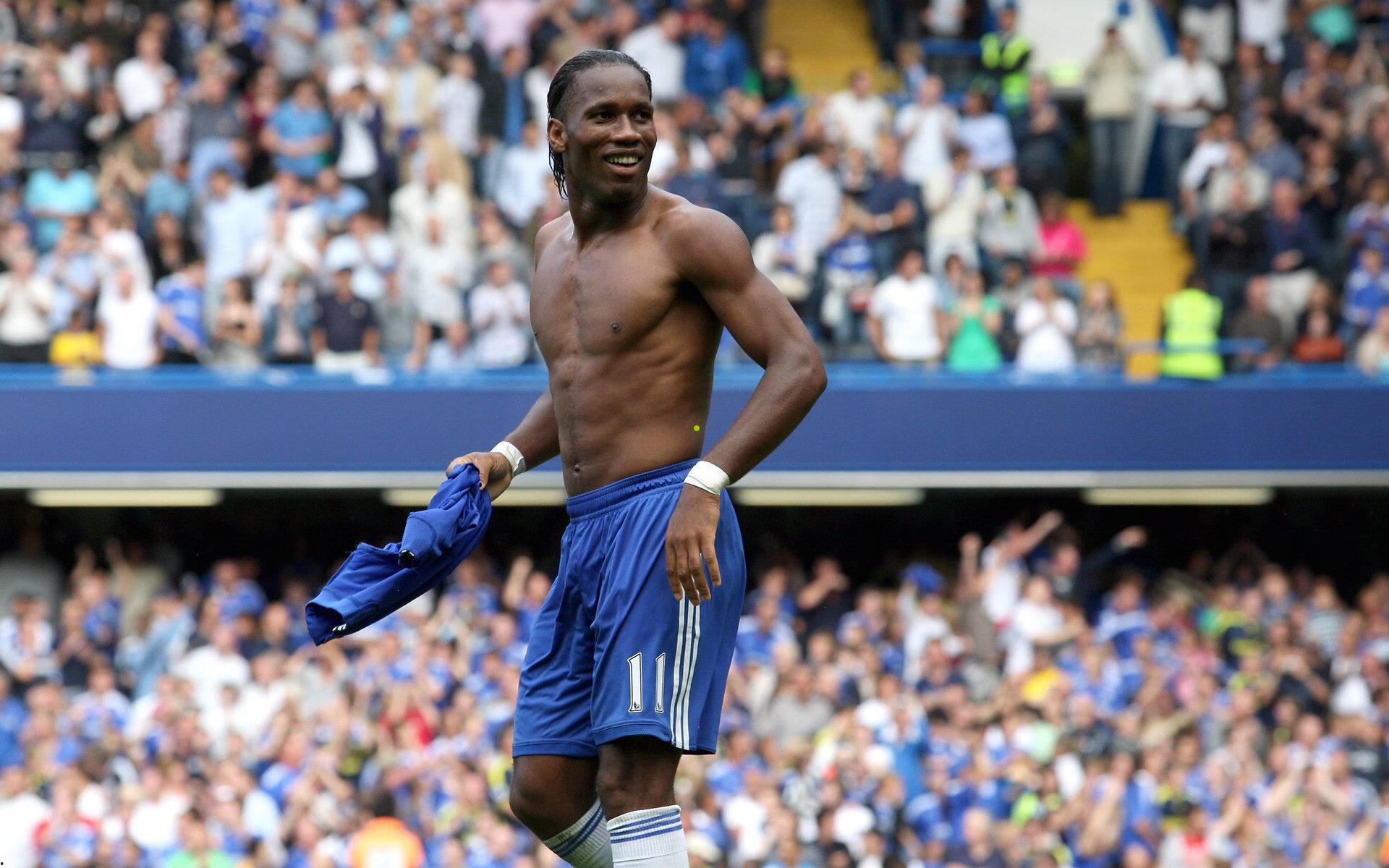 泰山队史首位外援巴力斯塔深情追忆,老队友邓乐军踢球风格颇具巴西神韵